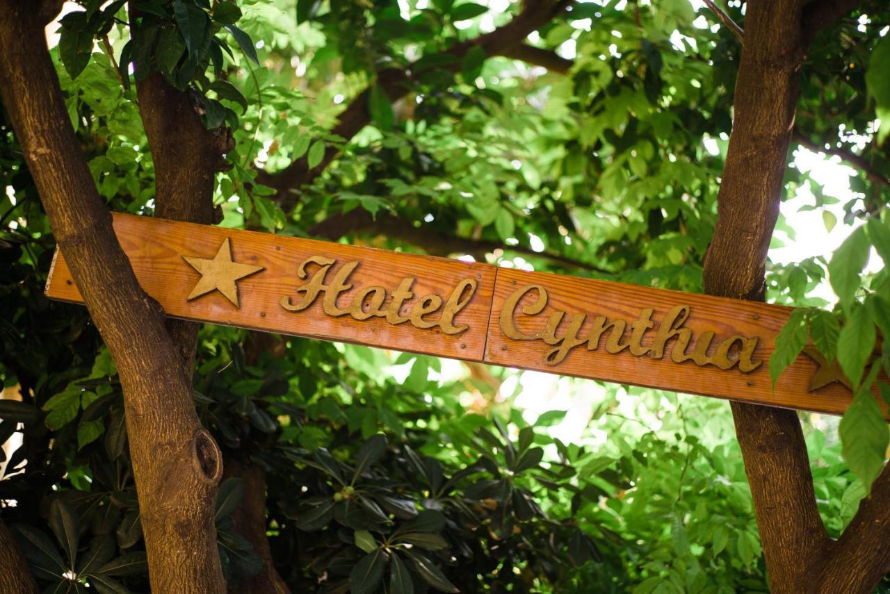Hotel Cynthia Finale Ligure Exteriör bild